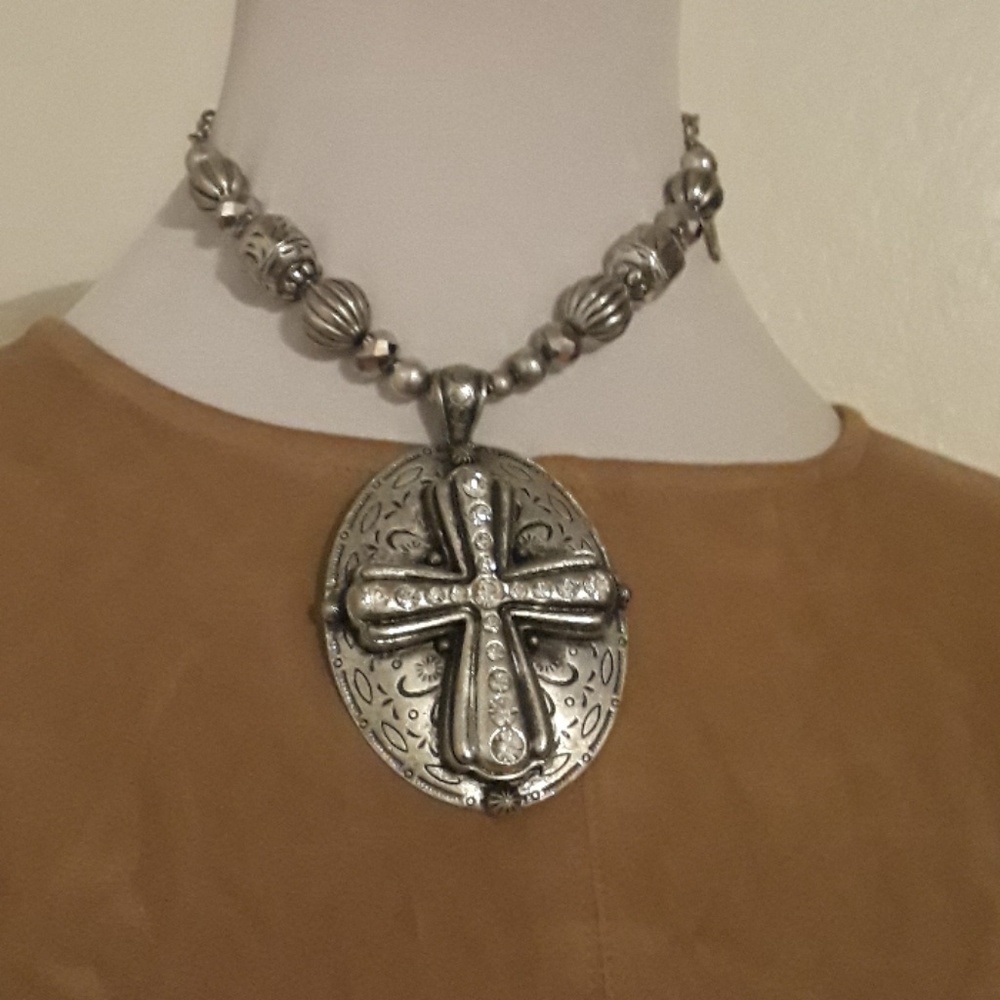 Bundle3/22-  Western wear cross necklace